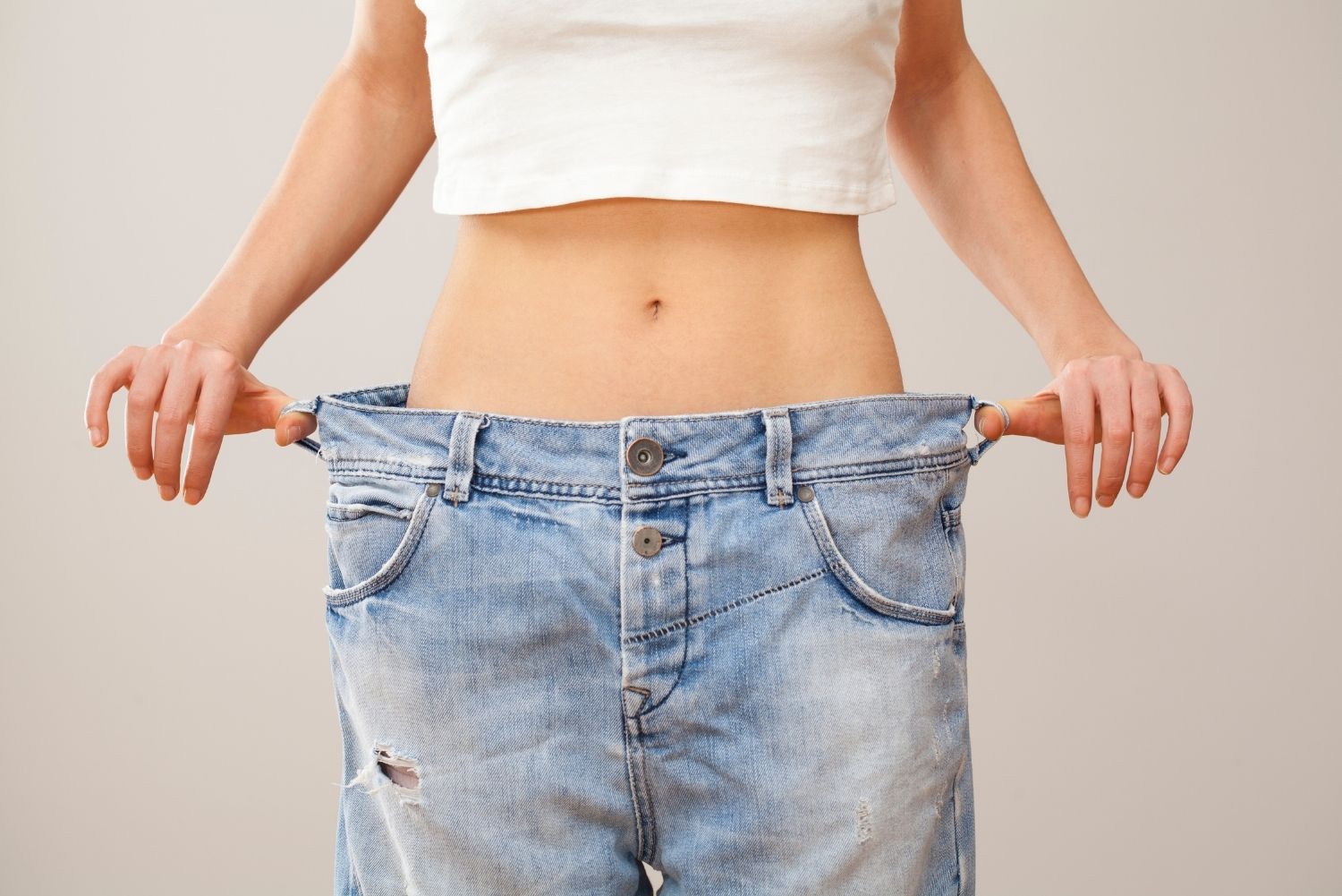 I lost a stone (6.5kg) in weight in 1 week by meditating!  It sounds crazy but it’s true!